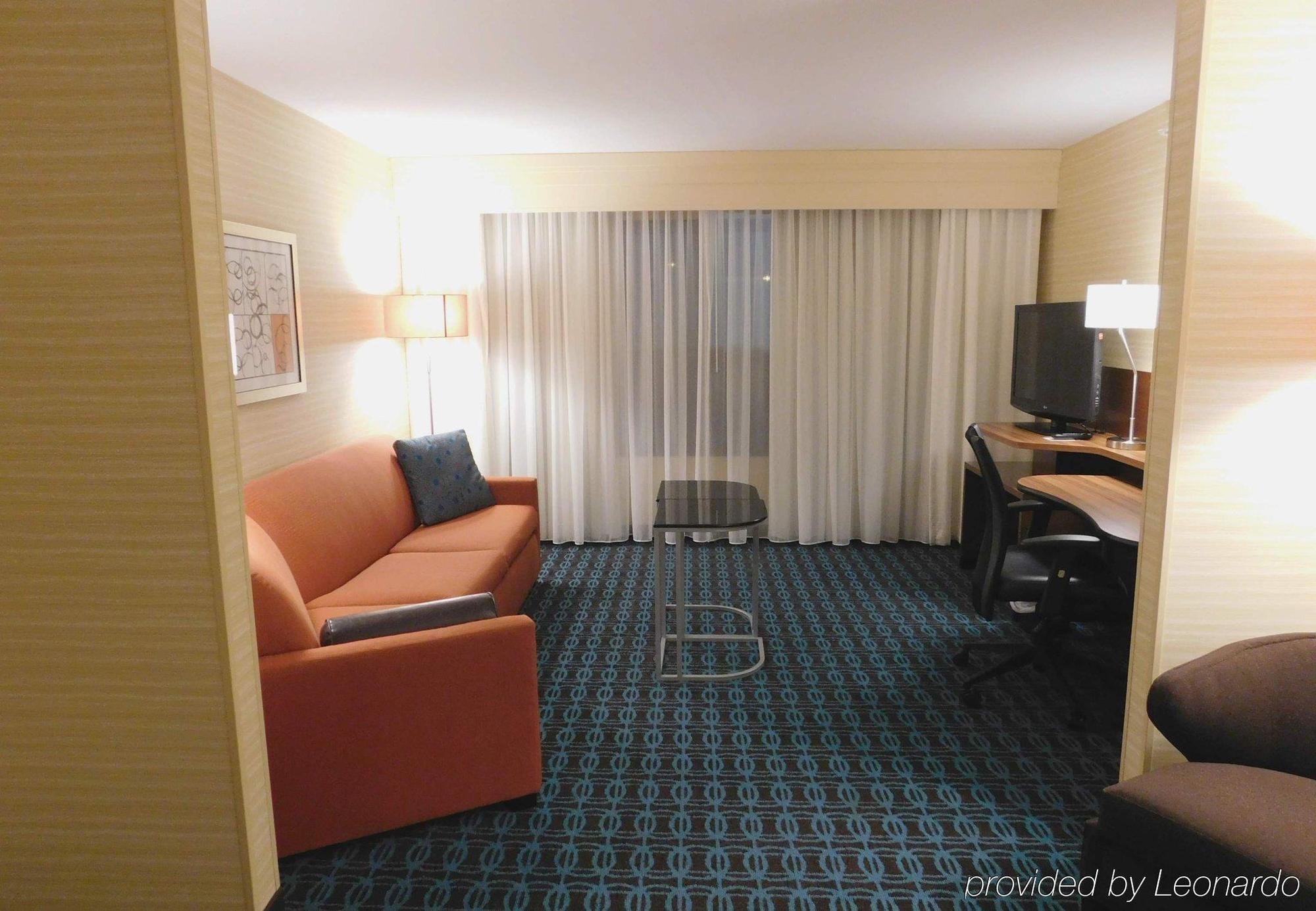 Fairfield Inn And Suites By Marriott Rochester West/Greece Ngoại thất bức ảnh
