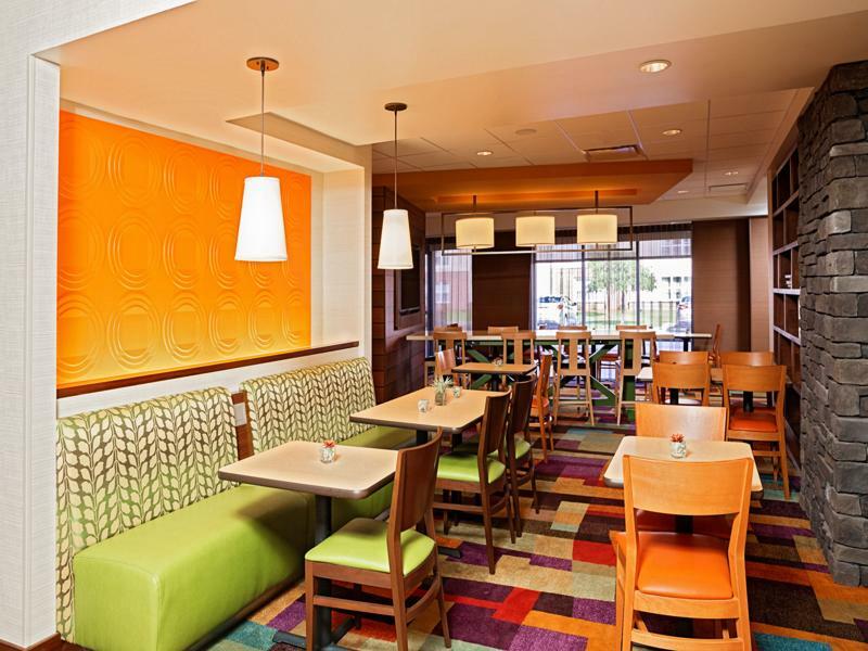 Fairfield Inn And Suites By Marriott Rochester West/Greece Ngoại thất bức ảnh